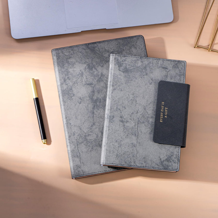 Lined Leather Journal for Men 320 Pages B5 Large Journaling Notebooks with 100 GSM Thick Paper Journals for Writing Notebook for Men & Women with Buckle Closure Work Travel Note Taking Diary, 7.28