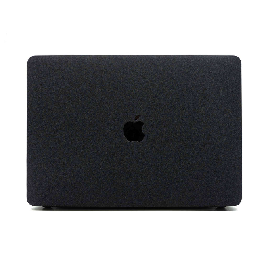 https://cdn.shopify.com/s/files/1/0591/6361/products/matte_macbook_case_black_front_b9567ef1-9fe7-4569-a8e5-ce42e5be8296.jpg?v=1698238190